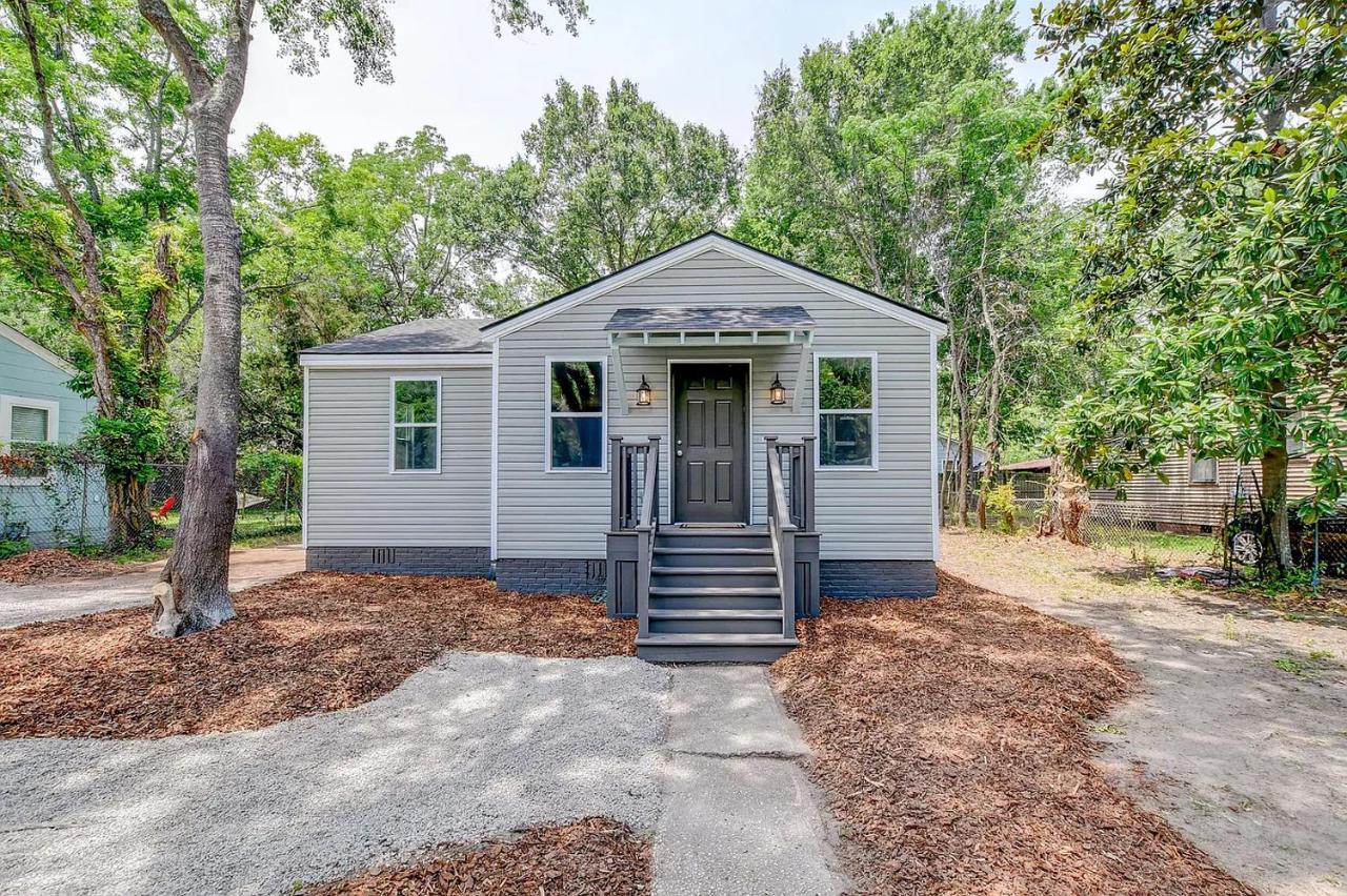 Historic 1943 Cape-Style Home Near Park Circle Charleston Extérieur photo